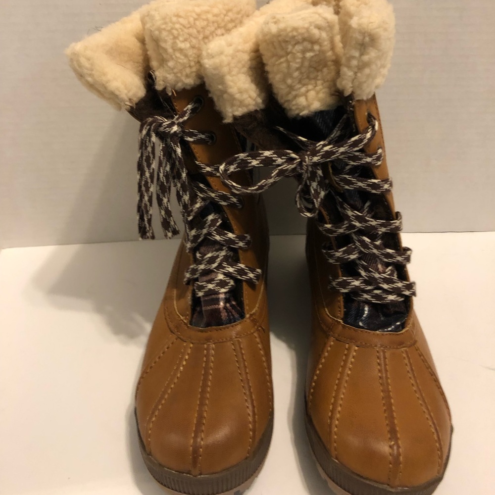 London fog waterproof boots . New without box